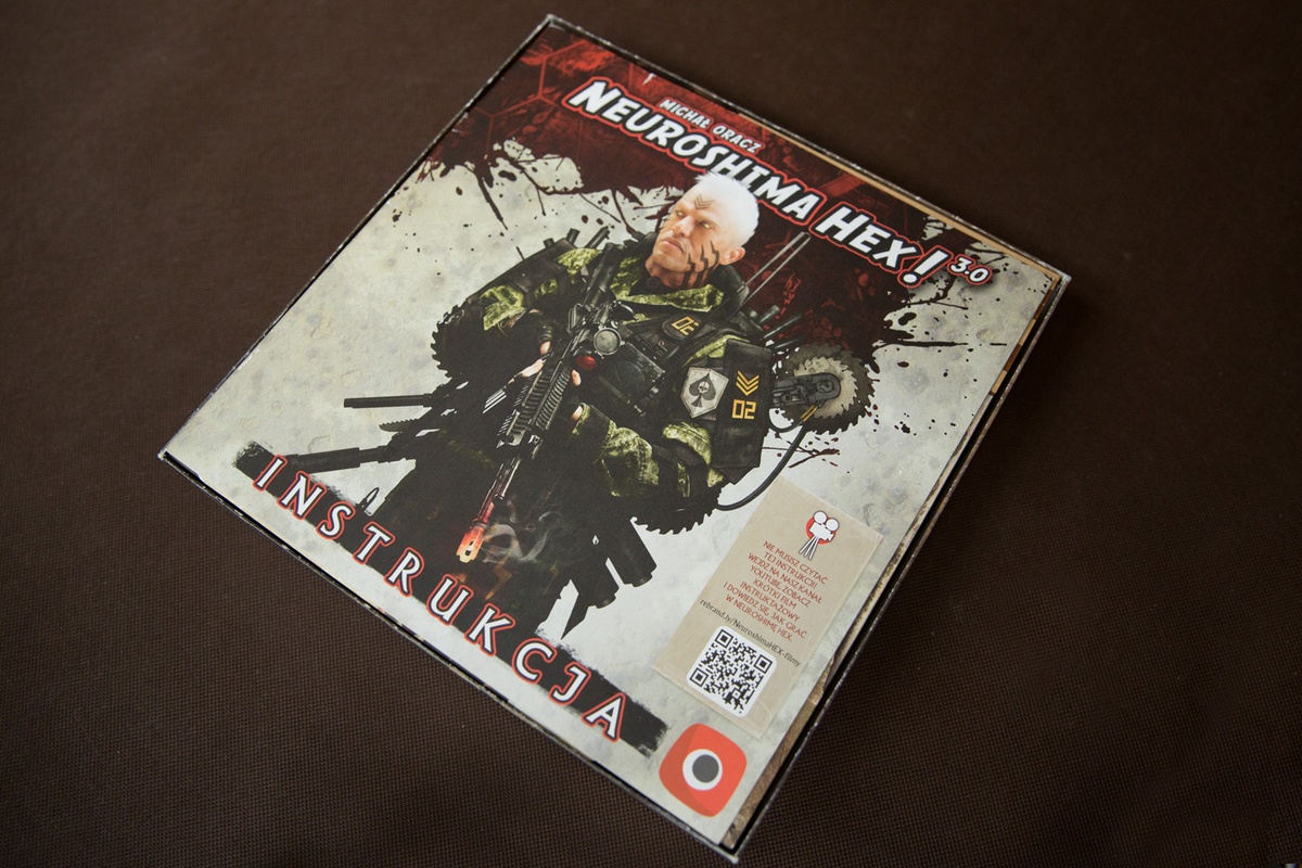 Insert pasujący do gry Neuroshima HEX 3.0 - Ułożenie elementów w pudełku