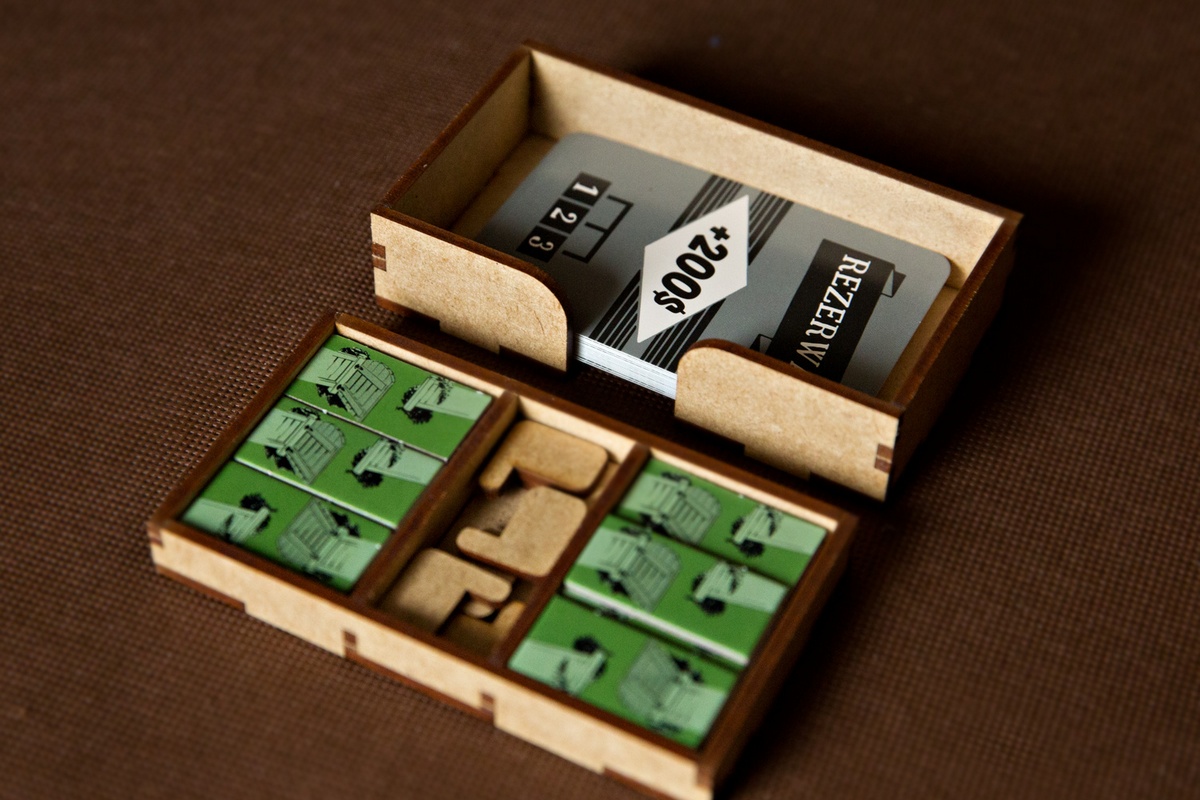 Insert pasujący do gry Food Chain Magnate