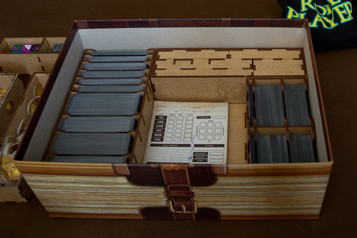 Insert pasujący do gry Roll Player - Big Box
