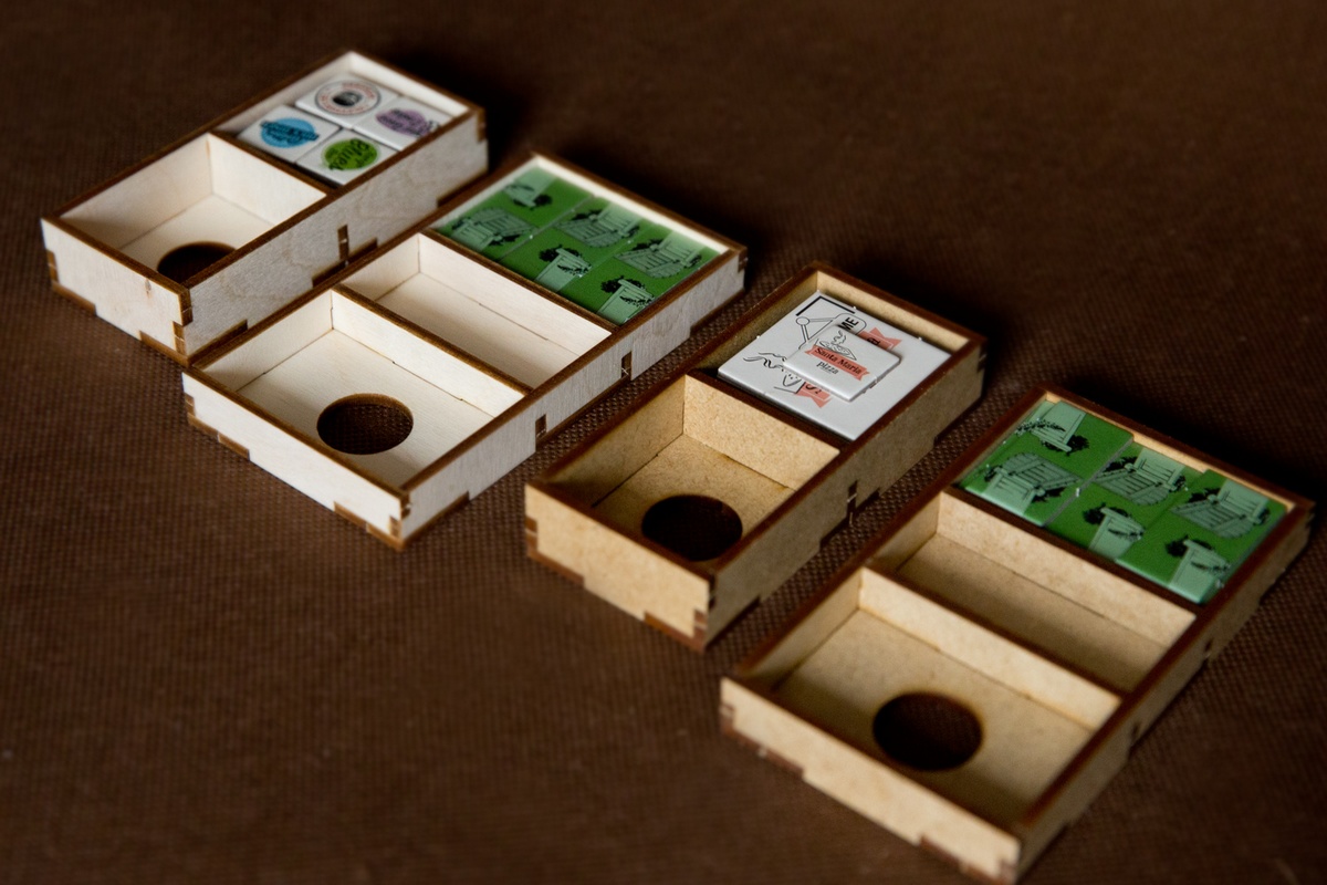 Insert pasujący do gry Food Chain Magnate