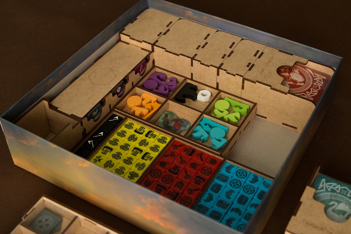 Insert do gry Reavers of Midgard - ułożenie elementów insertu w pudełku - HDF