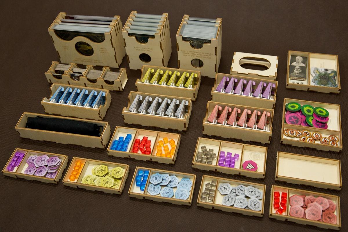 Insert pasujący do gry Cthulhu: Dark Providence